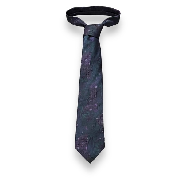 Bow Knot Tie by Imani Uomo Green Purple Paisley Silk Touch Microfibre Colorful - Picture 5 of 9